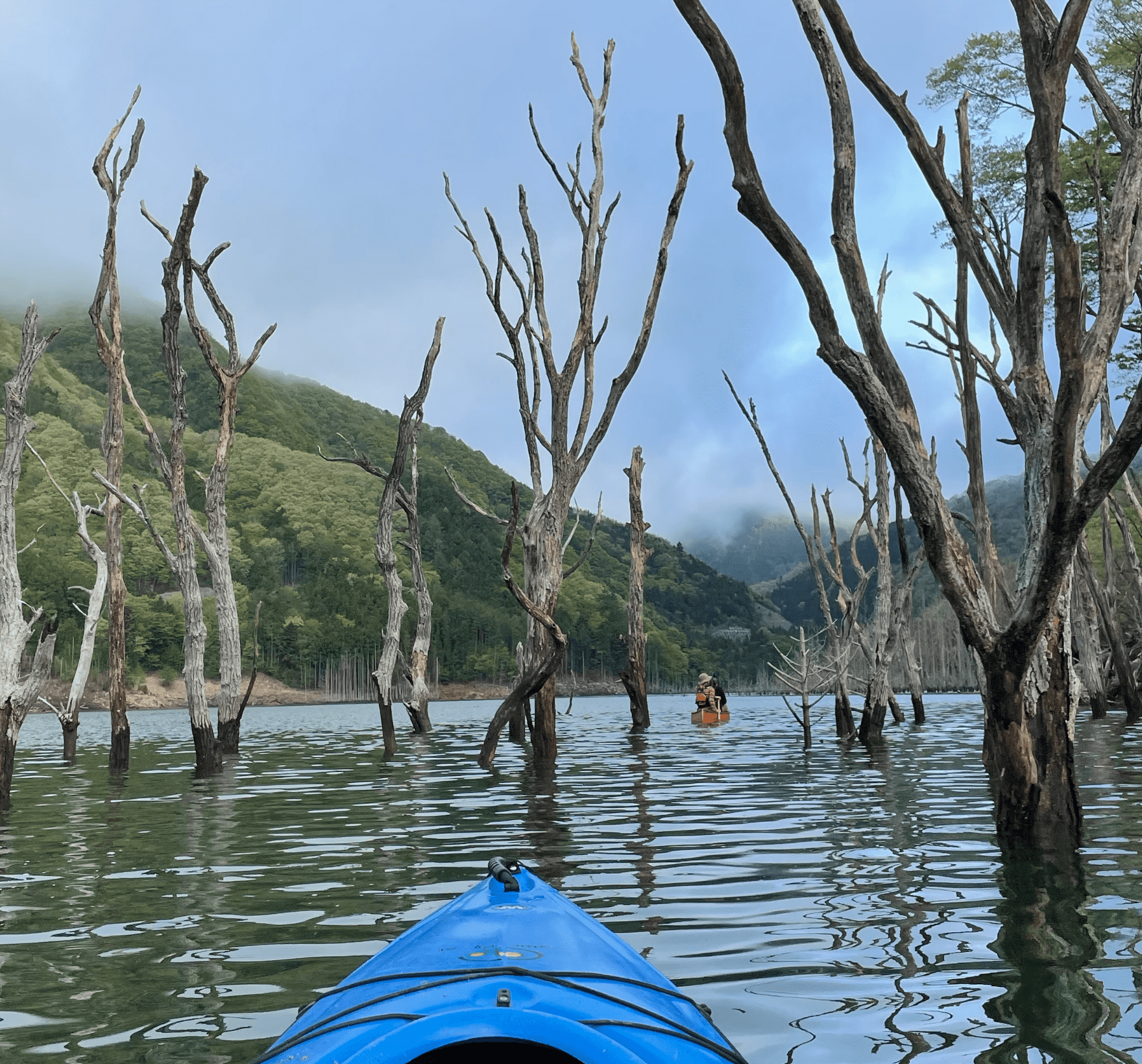 湯西川ダム湖